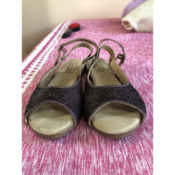 L'artiste Spring Purple Strappy Sandals Leather Shoes Flower EUR 40 / US 9.5 - Picture 1 of 9